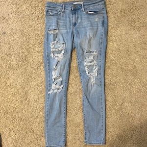 Levi ripped skinny jeans